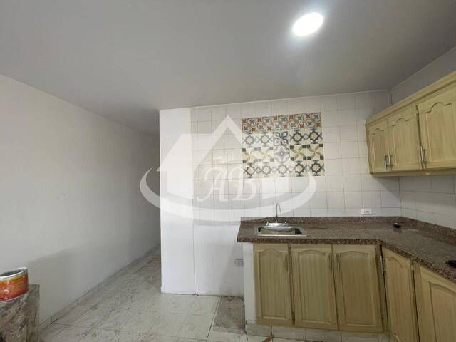 #9762 - Apartamento para Alquiler en Montería - COR - 3