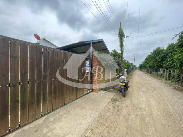 #9753 - Casa para Alquiler en Montería - COR - 1