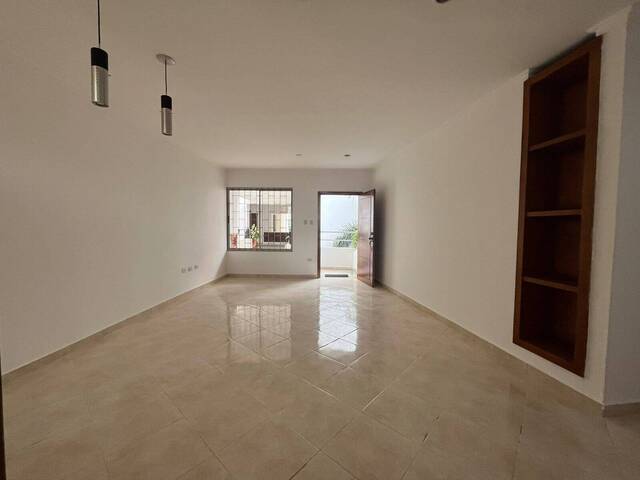 #1942 - Apartamento para Venta en Montería - COR - 2